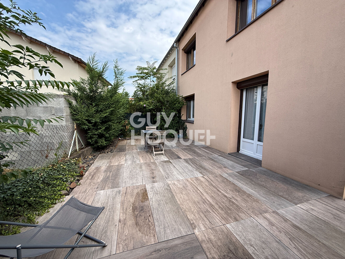 AULNAT- Maison 104 m2, garage et terrasse