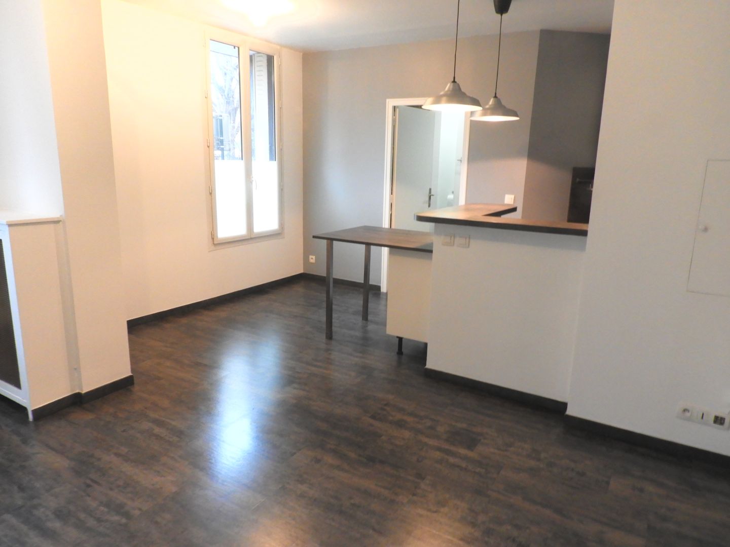 2 pieces loué vide par salengro