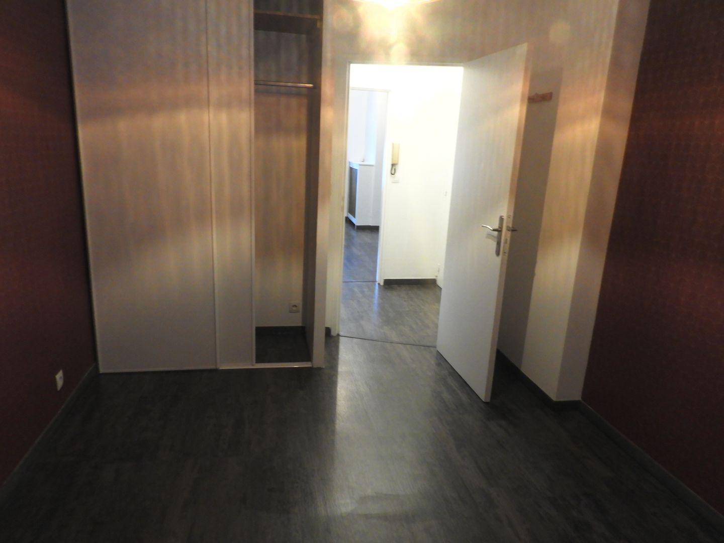 2 pieces loué vide par salengro