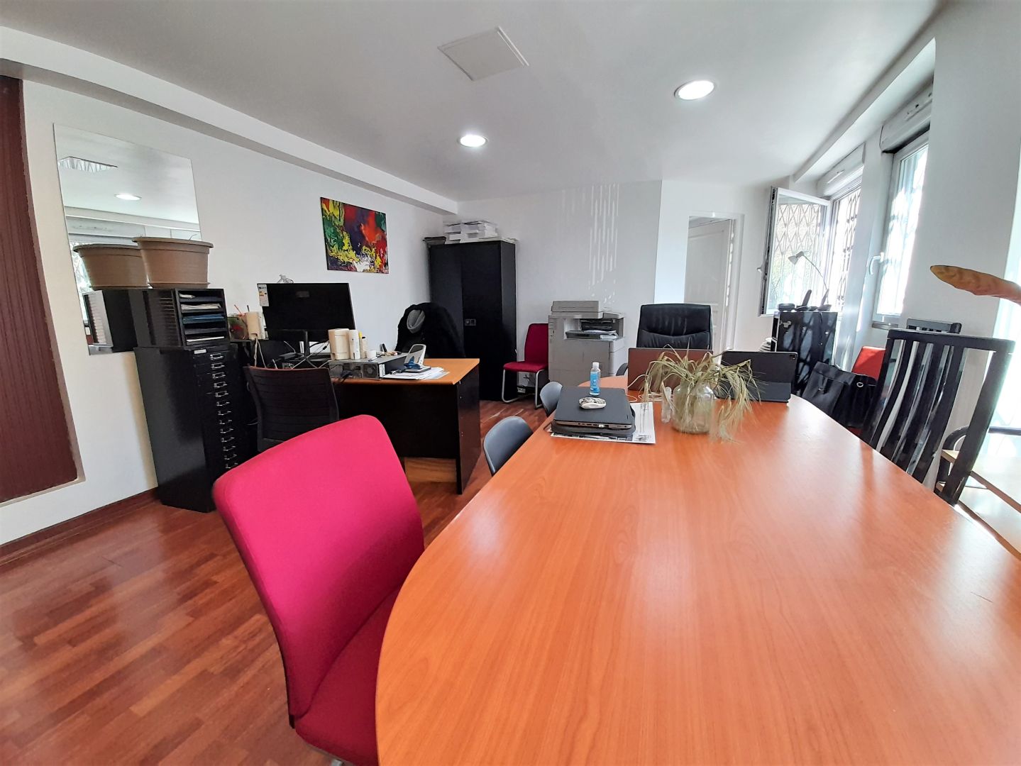Exclusivité!!! PARIS 18!!! LOCAL COMMERCIAL A USAGE BUREAU PROFESSION LIBERALE  ET HABITATION 67.04m²