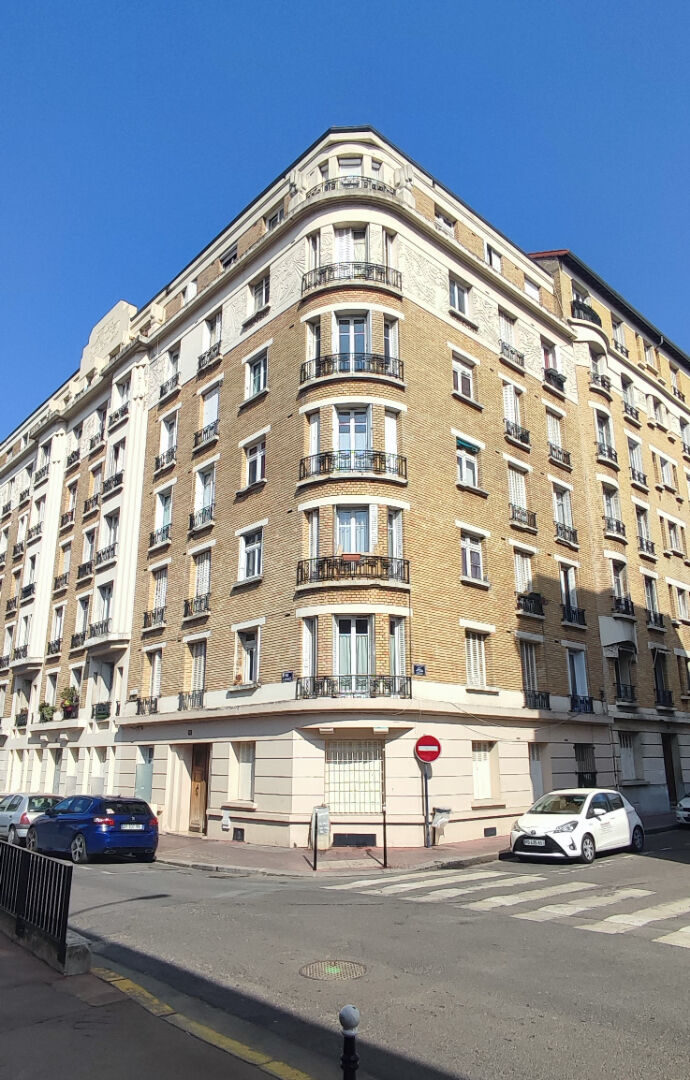 Clichy Est!!! Proche ligne 14!!! Beau 2 pièces de 34.14m²