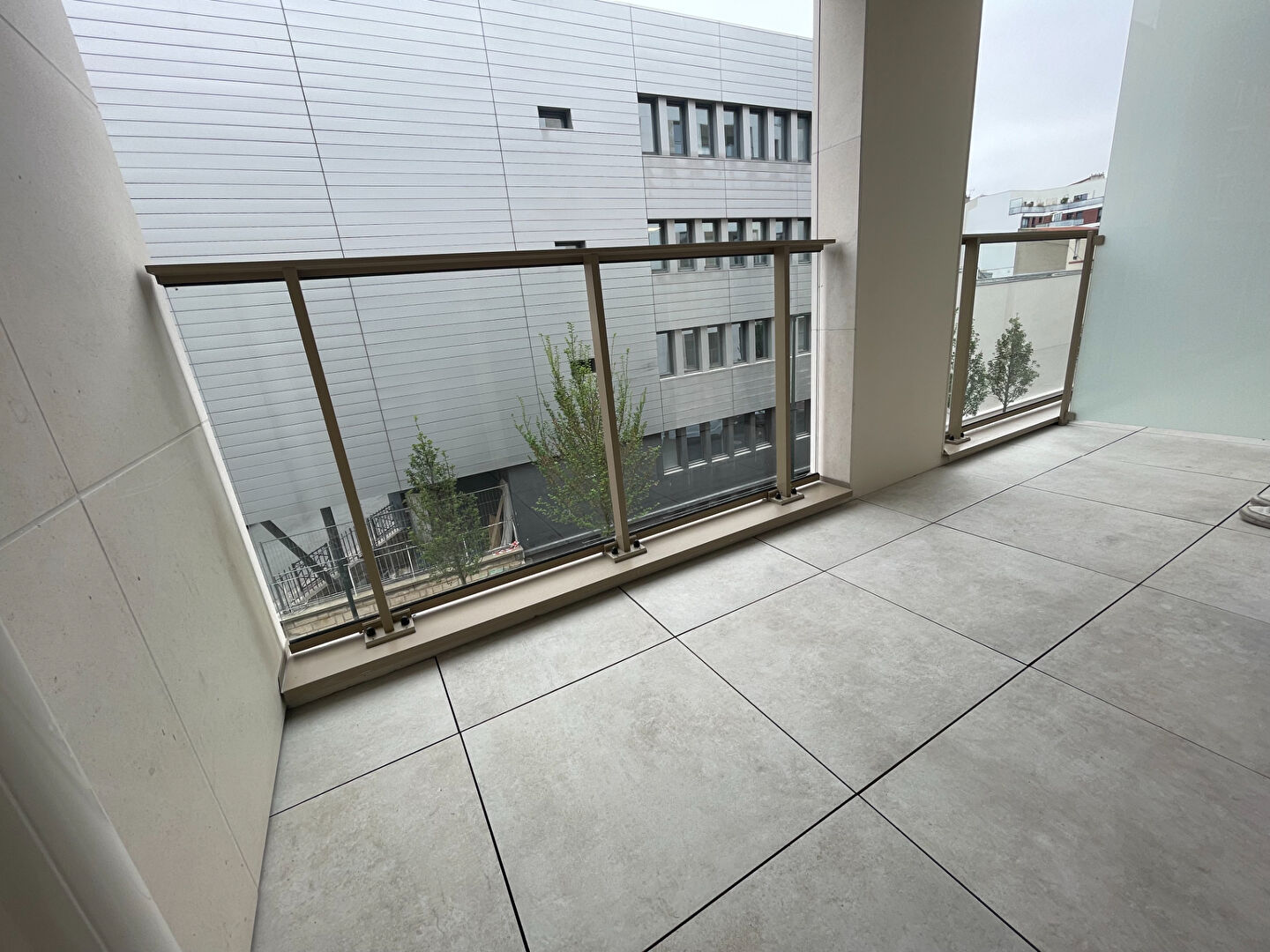 immeuble neuf  3 pieces centre ville