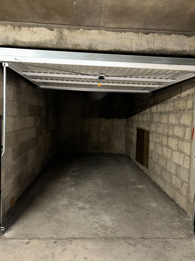 box Paris rue du poteau