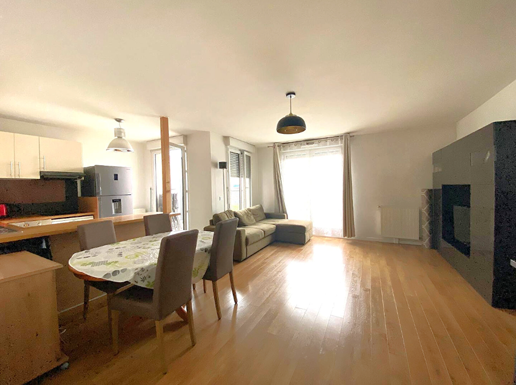 Appartement Clichy 4 pièce(s) 80.6 m2