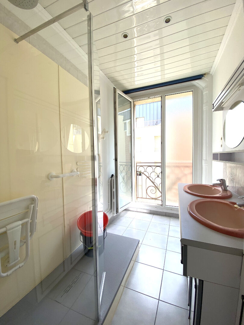 Appartement Clichy 3 pièce(s) 60 m2