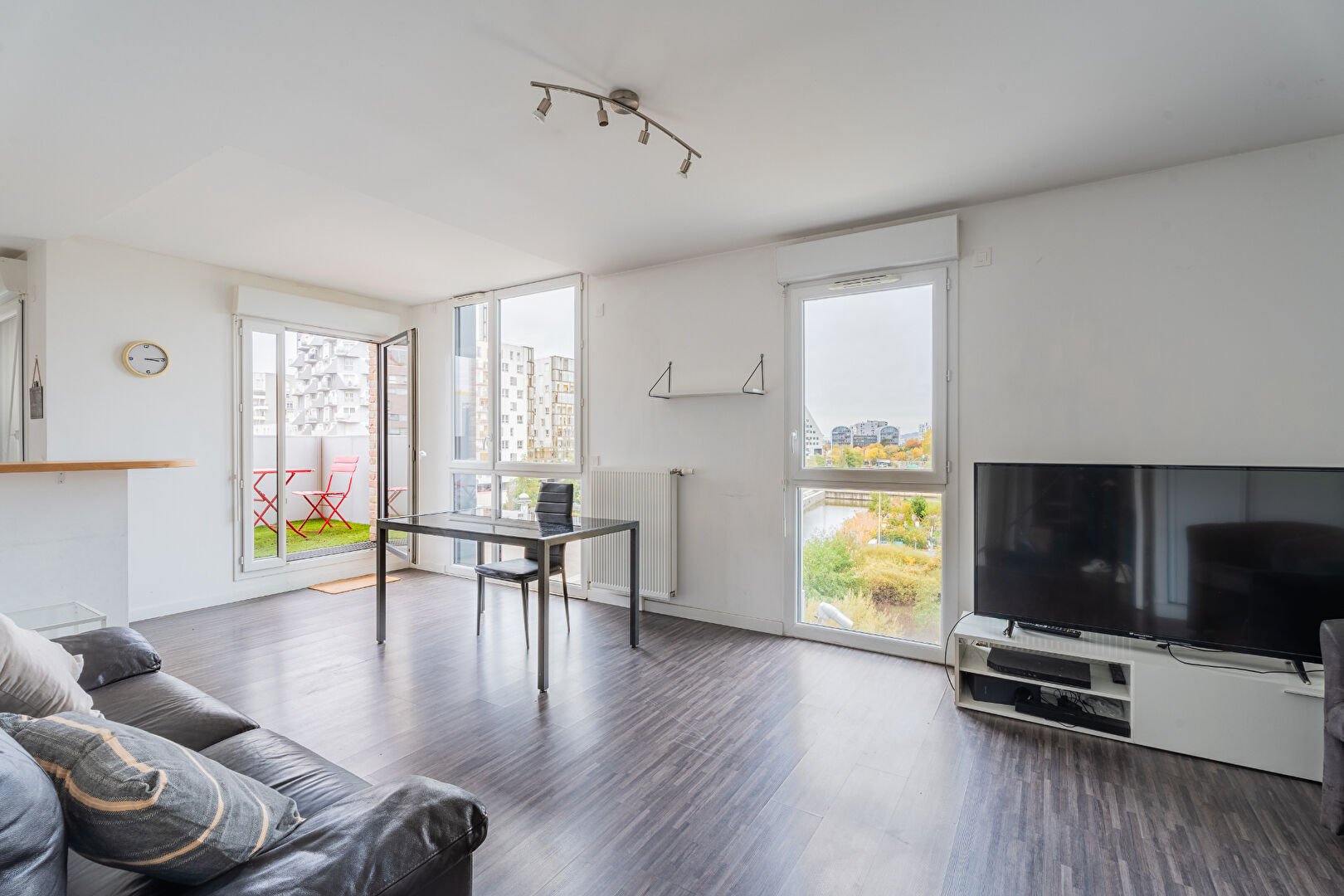 Appartement St Ouen 6 pièce(s) 108.64 m2