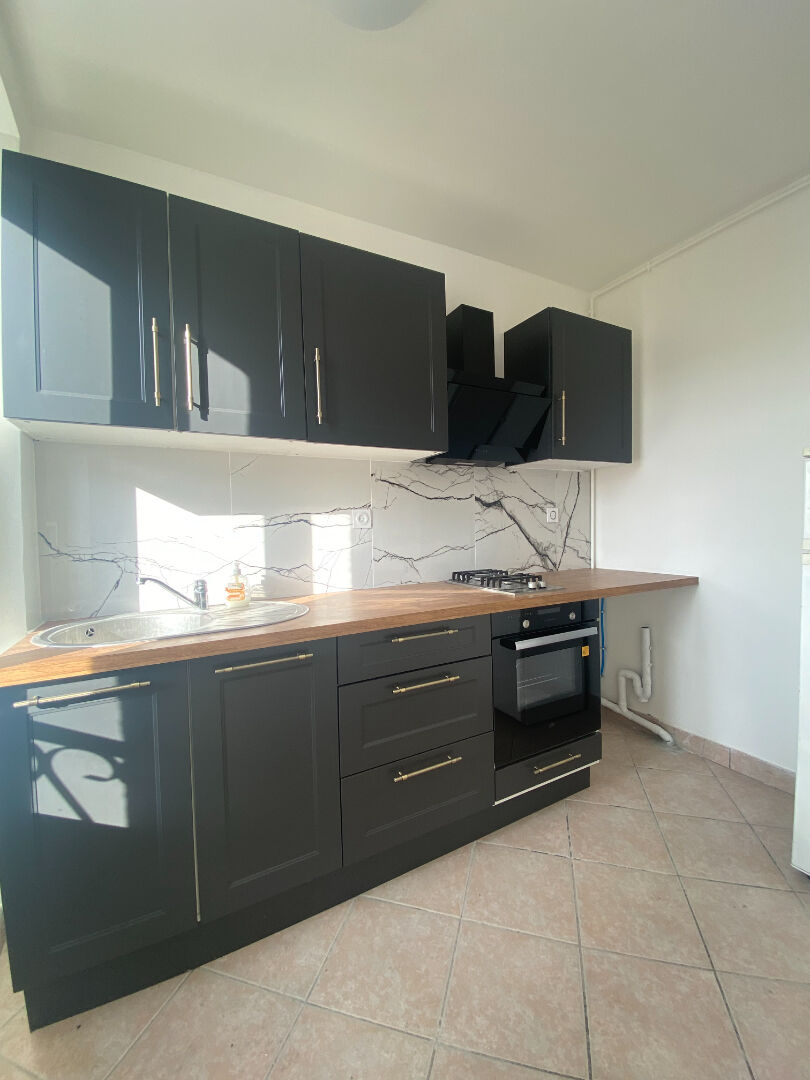 Appartement Clichy 2 pièce(s) 33 m2