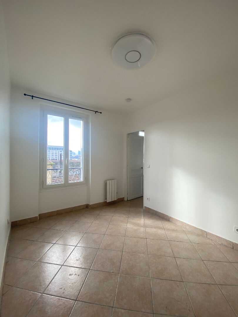 Appartement Clichy 2 pièce(s) 33 m2