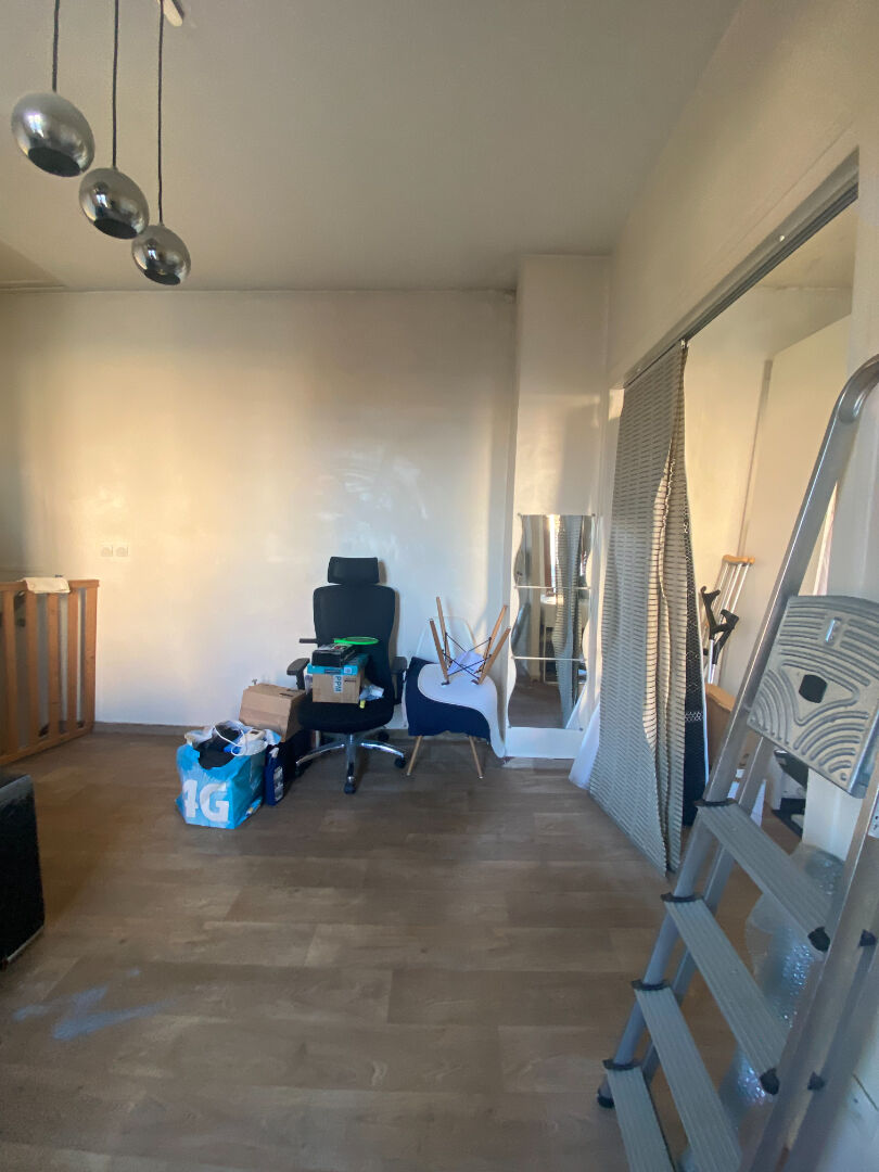 Appartement  Colombes 2 pièce(s) 32.8 m2