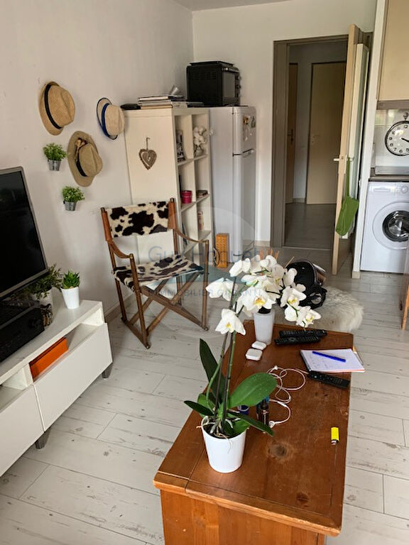 Appartement Gassin 2 pièce(s) 30.35 m2