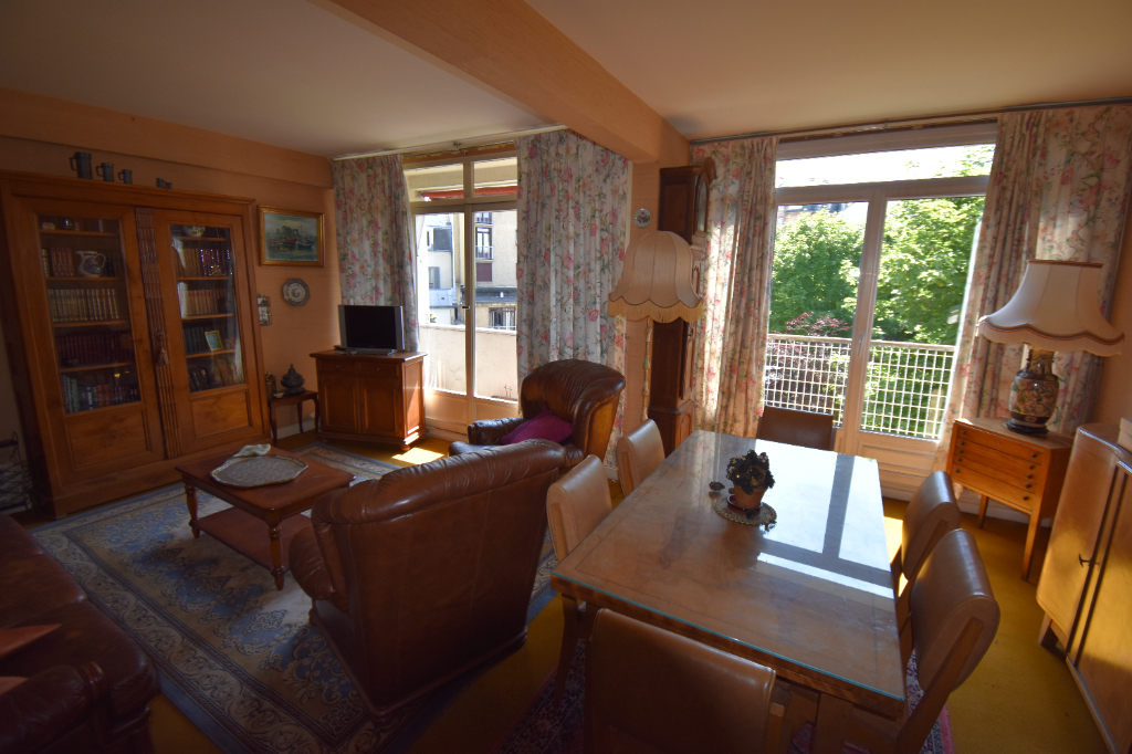 COLOMBES CENTRE À vendre, appartement d'environ 77m², 4 pièces à COLOMBES (92700).