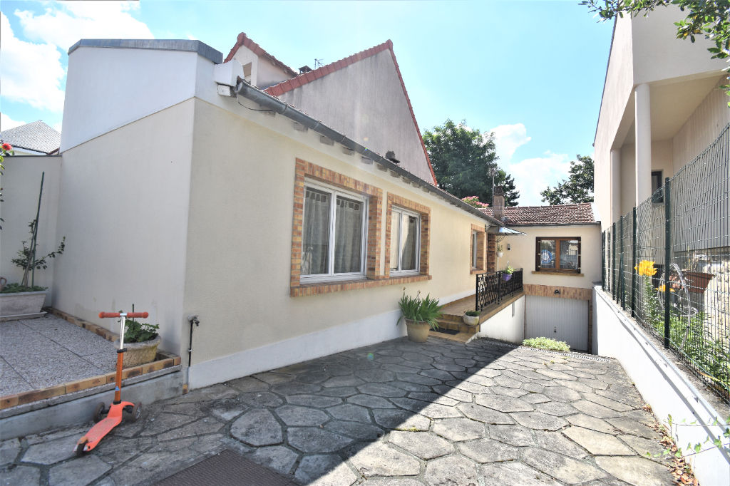 COLOMBES : maison 5 pièces en vente
