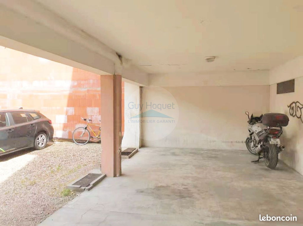 Parking / box Colombes