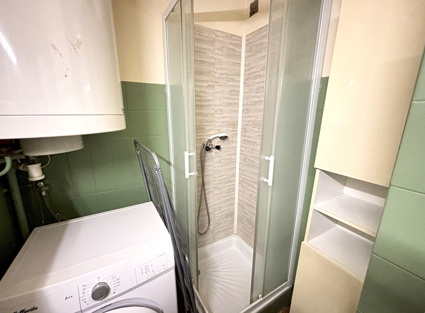 Appartement T2 - proche mer, commerces, parking public