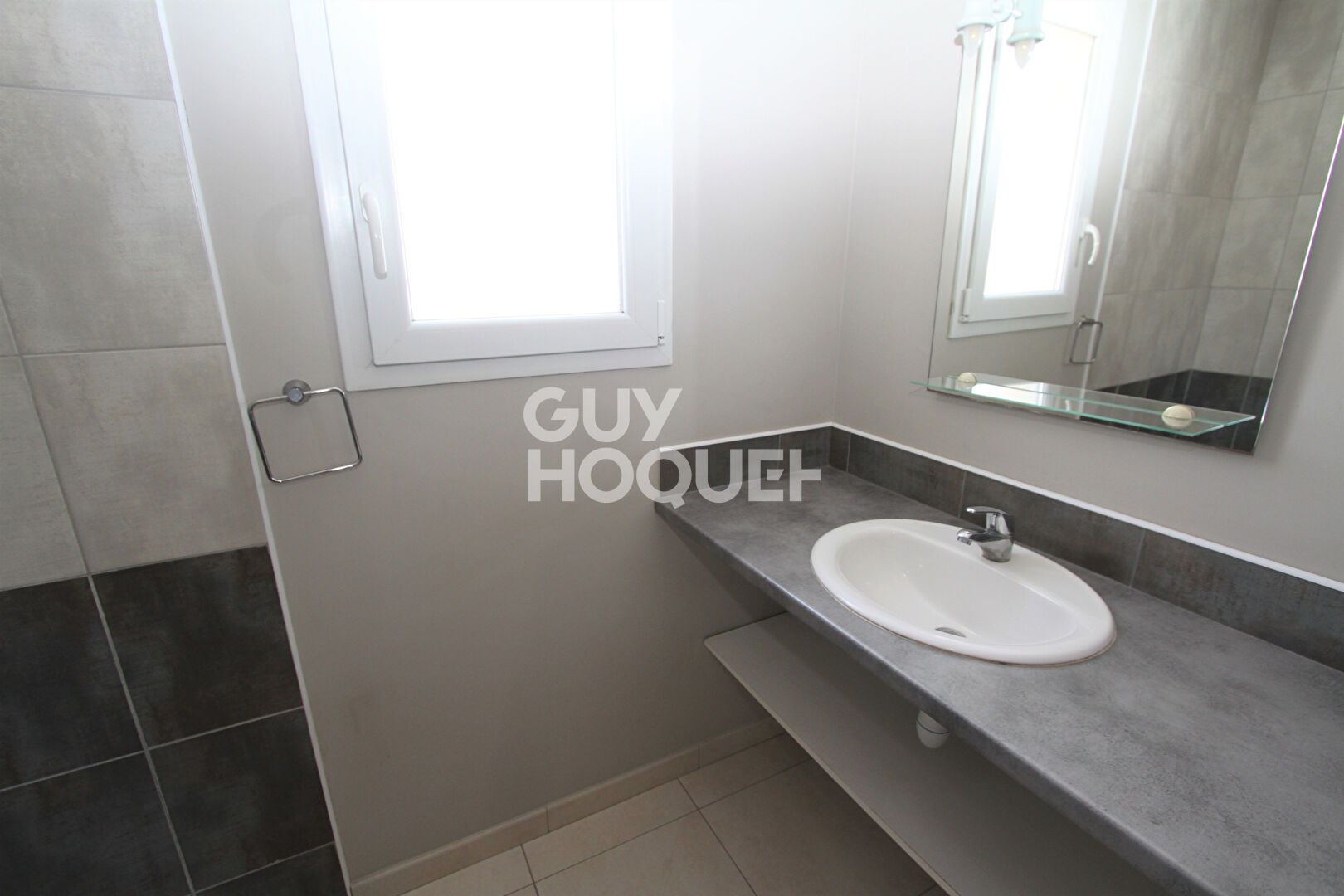 Appartement 2 pièces 37 m²  + balcon sans vis à vis + stationnement