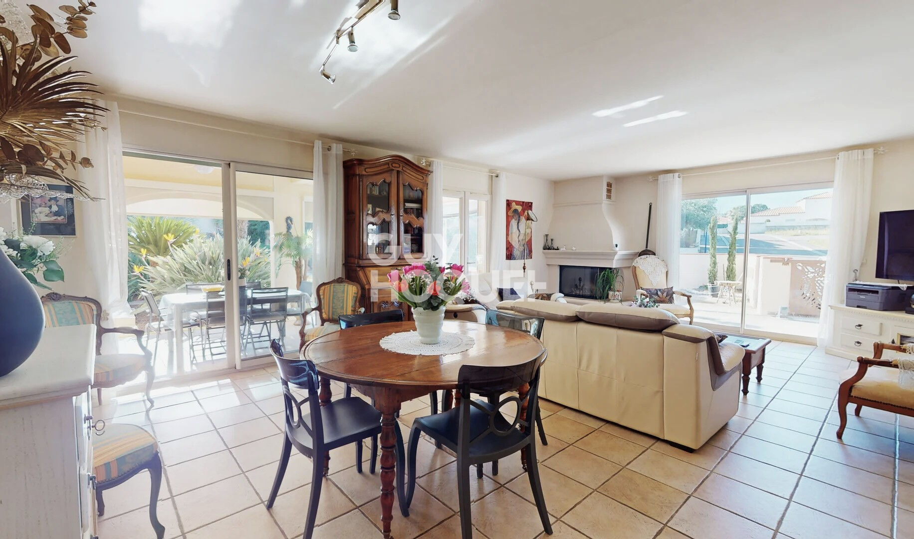 Villa T7 à Cabestany 7 pièce(s) 200m2 sur parcelle de 1050 m²