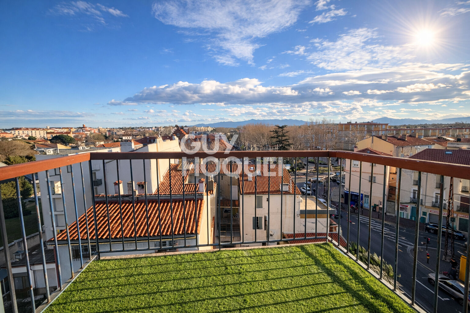 Appartement T3 - 73 m2 - Balcon, parking et cave - Perpignan (Bon Secours)