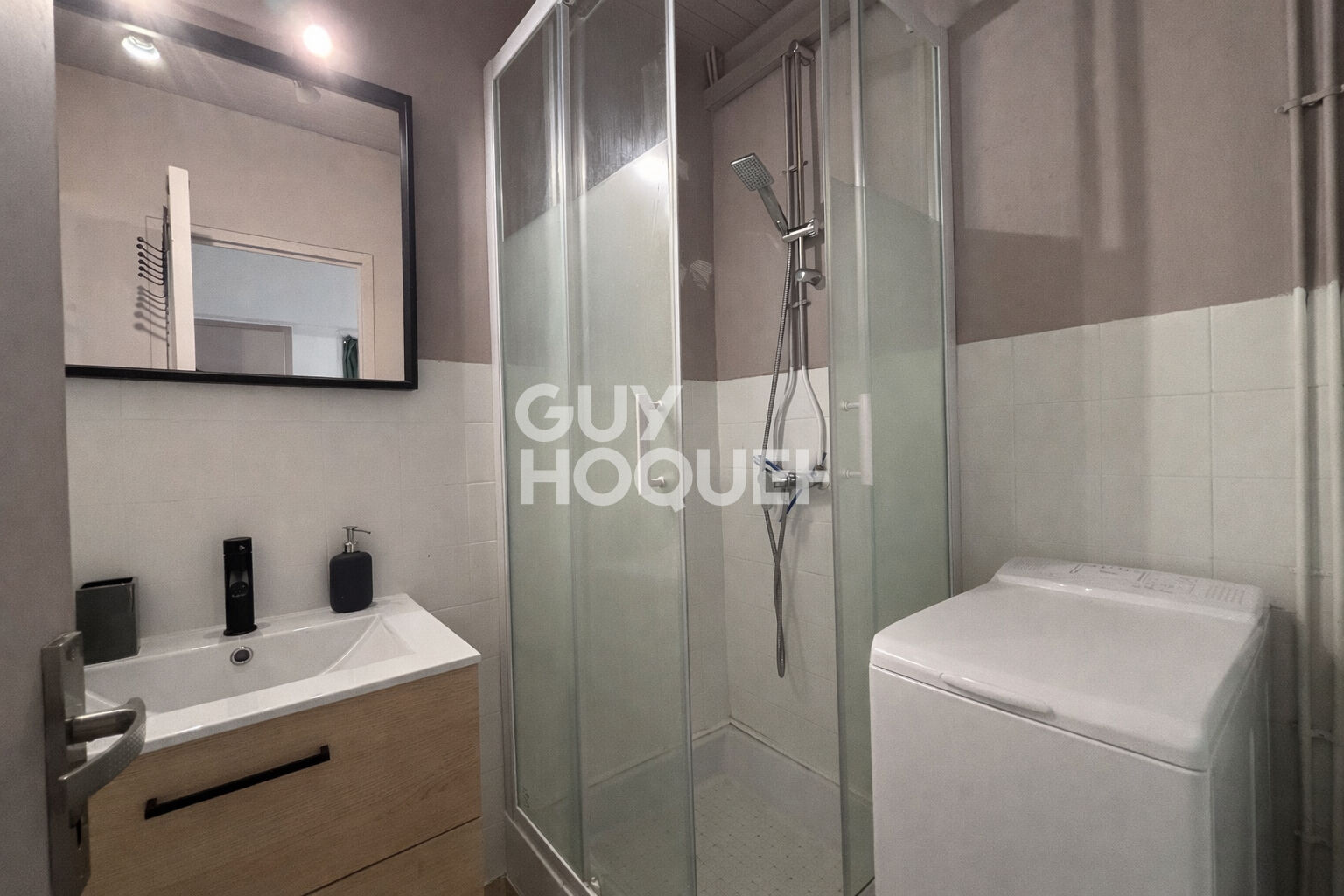 CANETOISE  située à 200 m de la mer