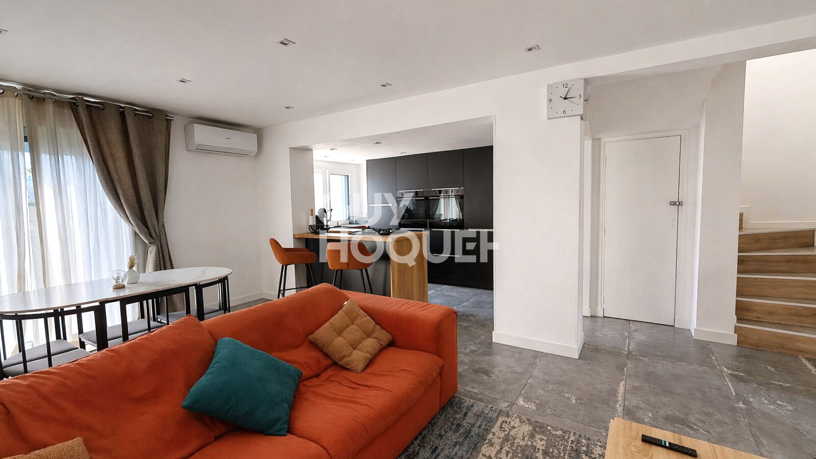 Maison entièrement rénové de 93m² avec garage