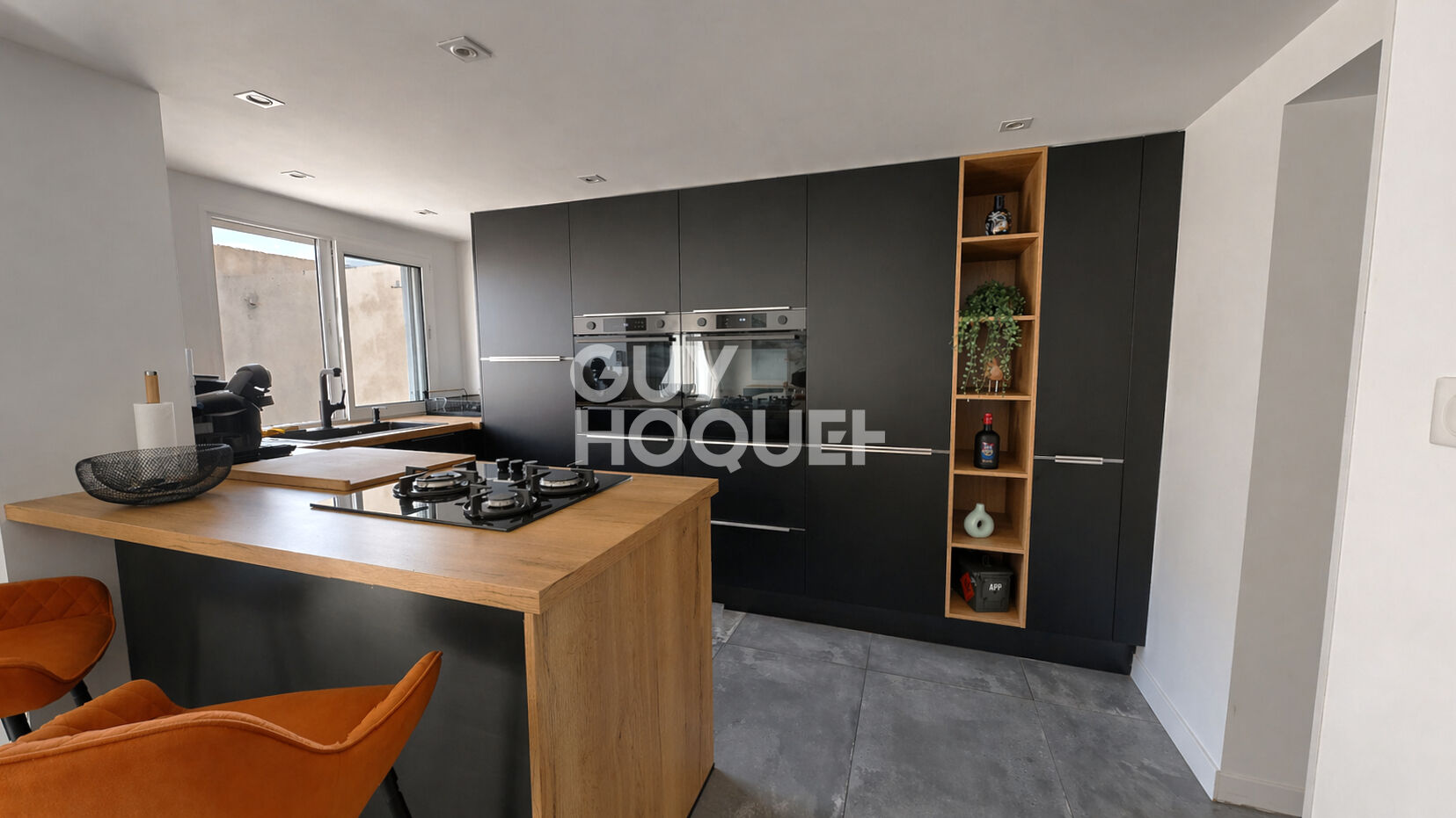 Maison entièrement rénové de 93m² avec garage