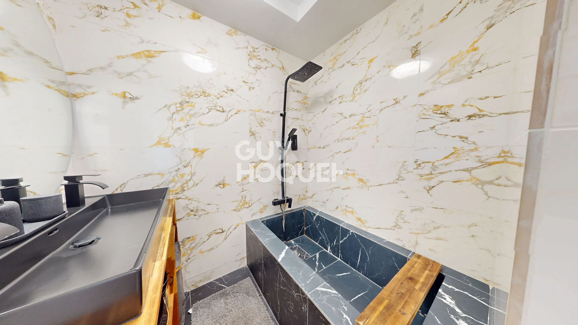 Maison entièrement rénové de 93m² avec garage