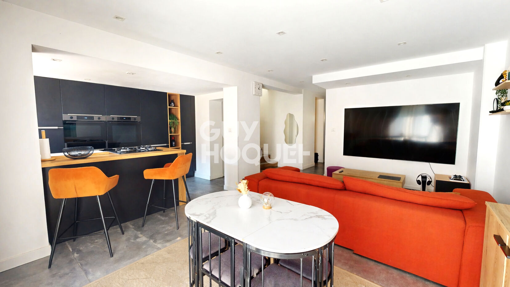 Maison entièrement rénové de 93m² avec garage