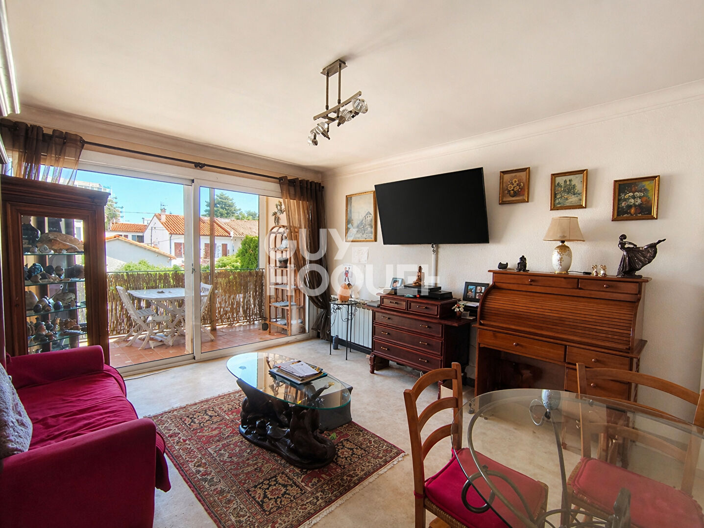 INVESTISSEMENT LOCATIF : T2 - 40m2, à deux pas de la mer