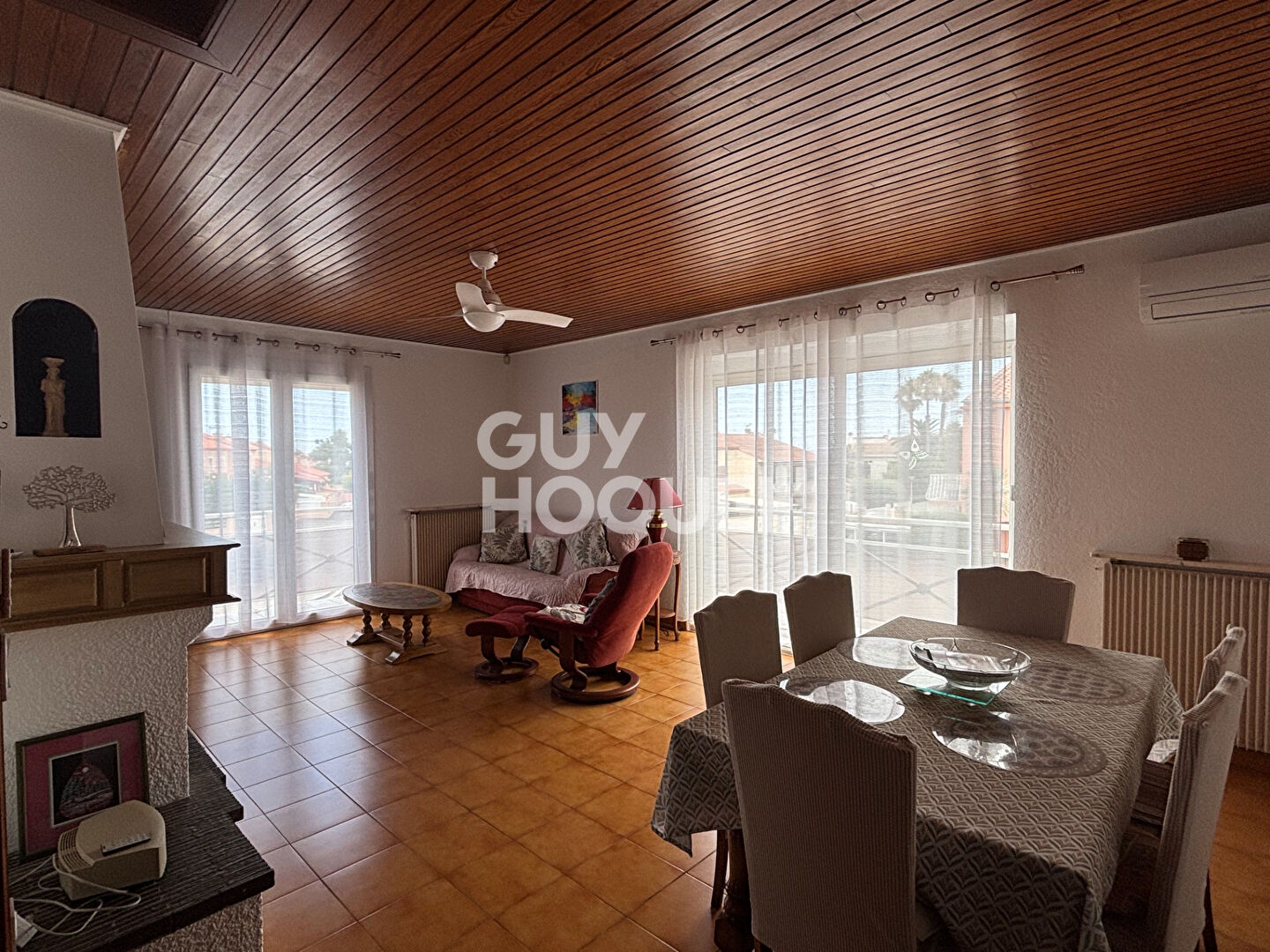 À louer à l'année - Appartement meublé 4 pièces avec balcon et jardin commun à Villeneuve-de-la-Raho
