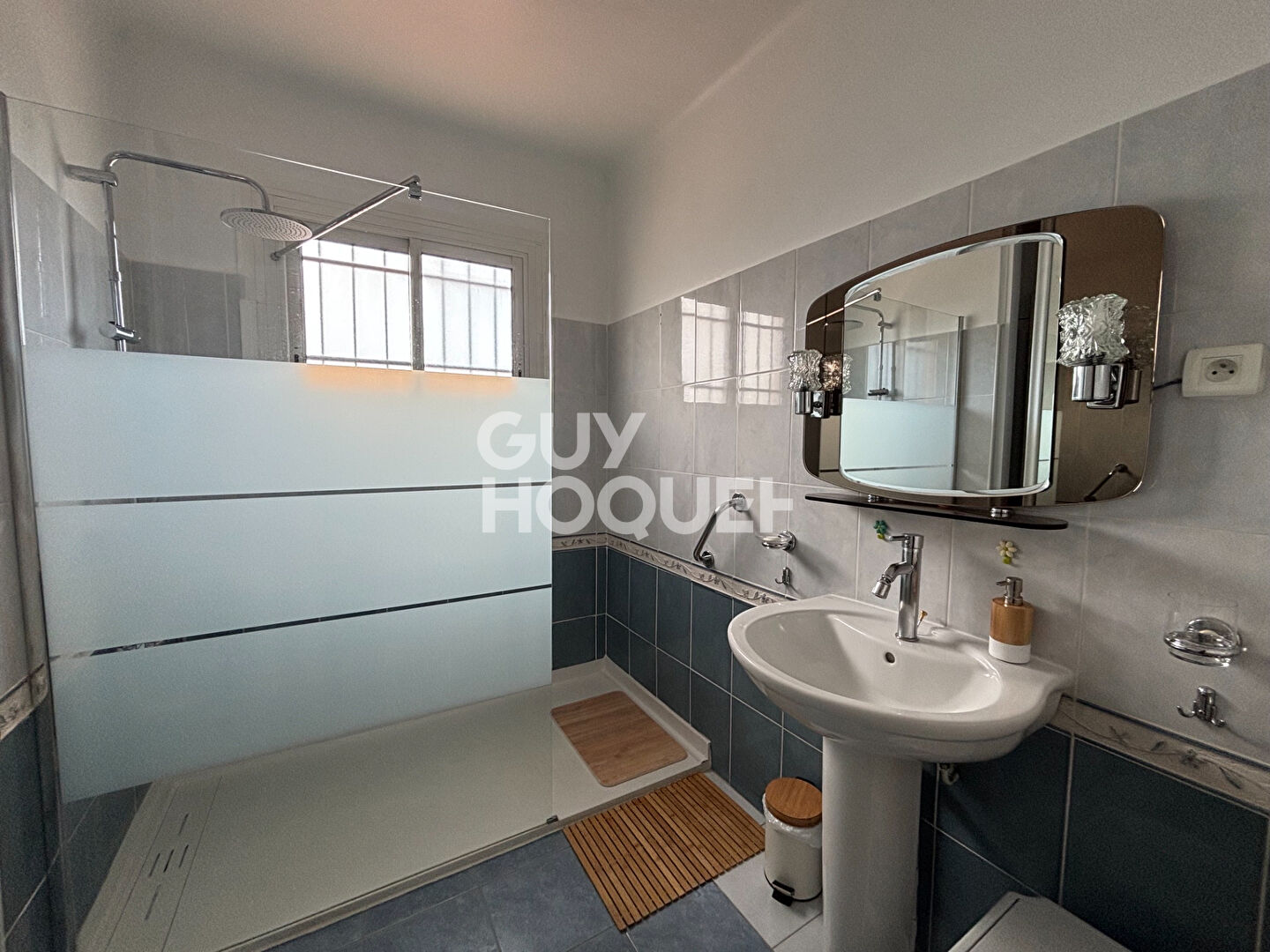 À louer à l'année - Appartement meublé 4 pièces avec balcon et jardin commun à Villeneuve-de-la-Raho