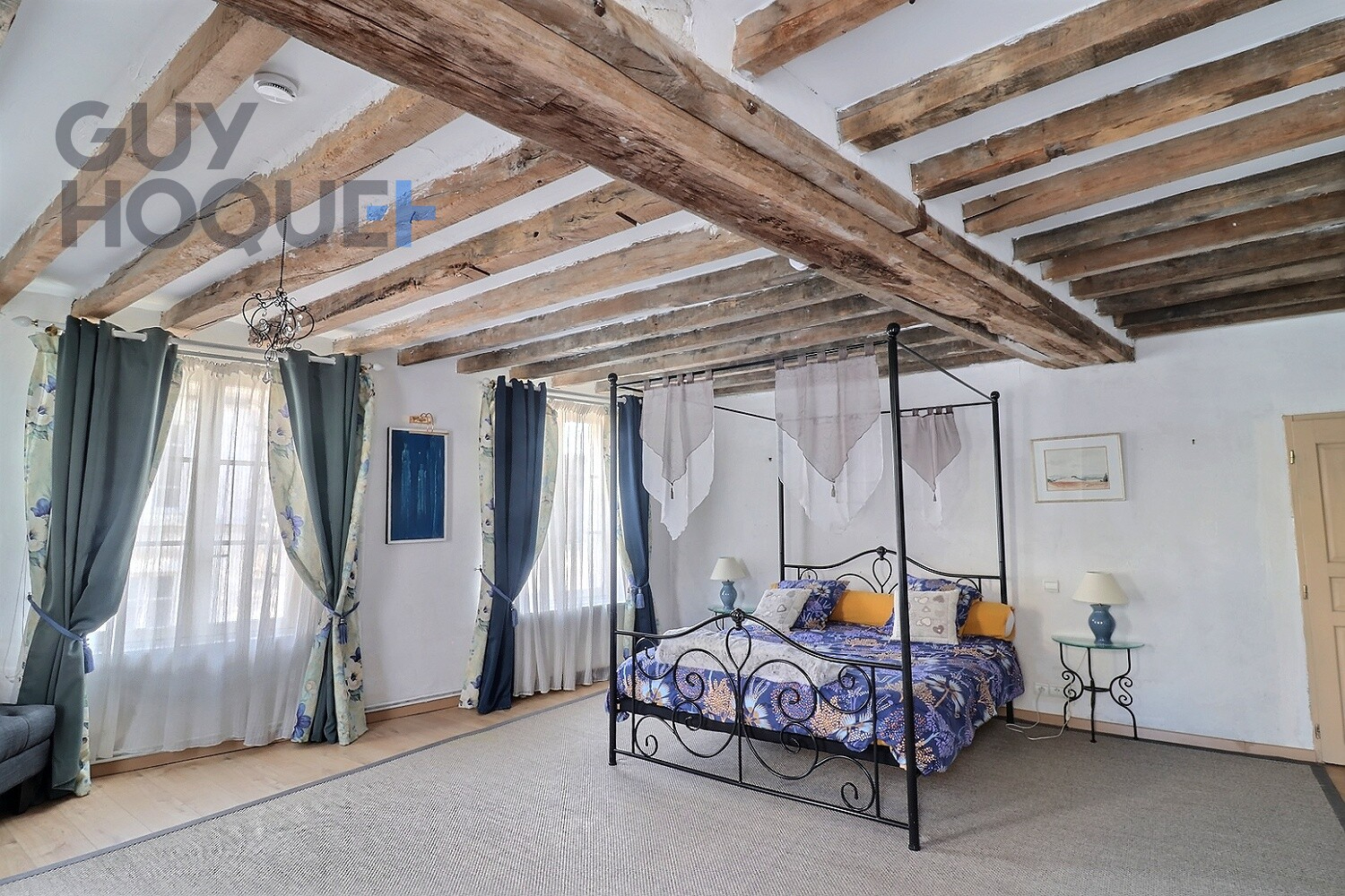 Maison Verdelot 16 pièce(s) 400 m2