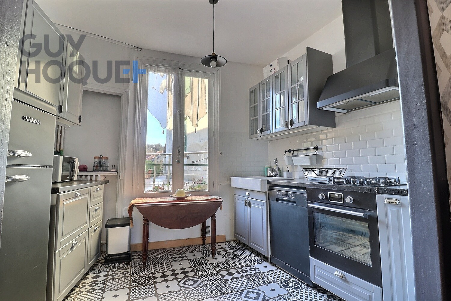 Maison Verdelot 7 pièce(s) 177 m2