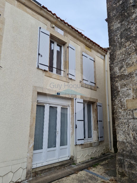 Location : maison T3 (95 m²) à COULONGES SUR L AUTIZE