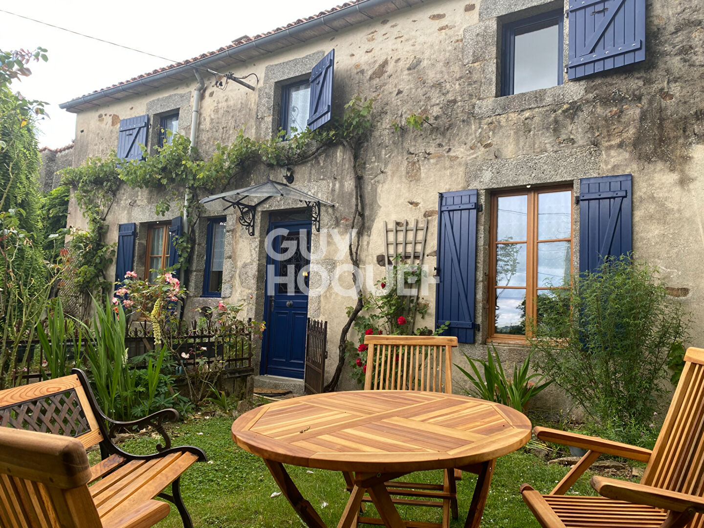 Maison de campagne à Vernoux En Gatines 5 pièce(s) 147 m2