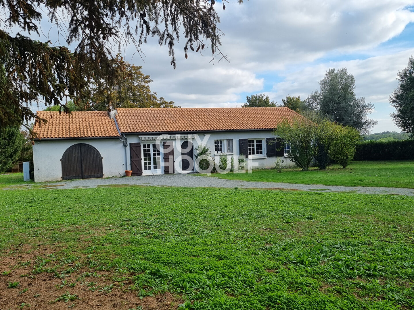 Pavillon de111m² à Germond Rouvre