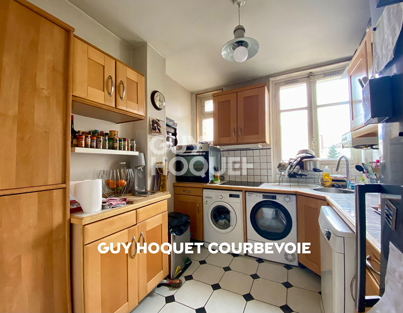 Appartement de 6 pièces 95 m² à vendre à COURBEVOIE