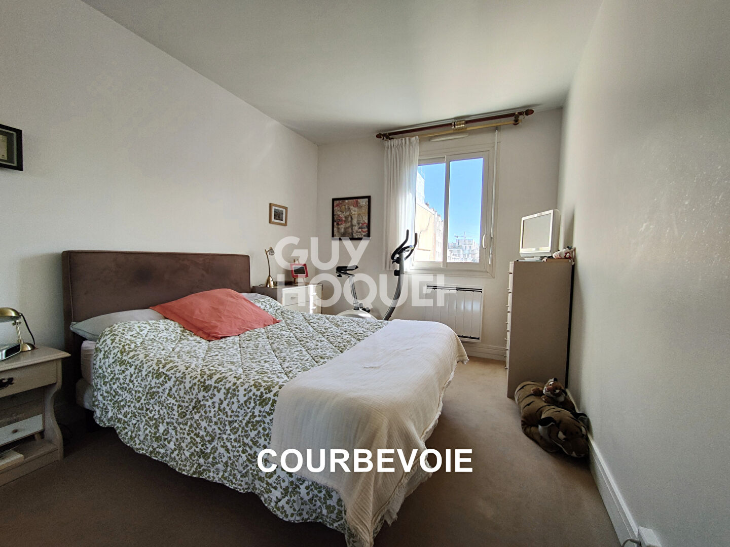 Appartement Courbevoie 3 pièces 61,63m2