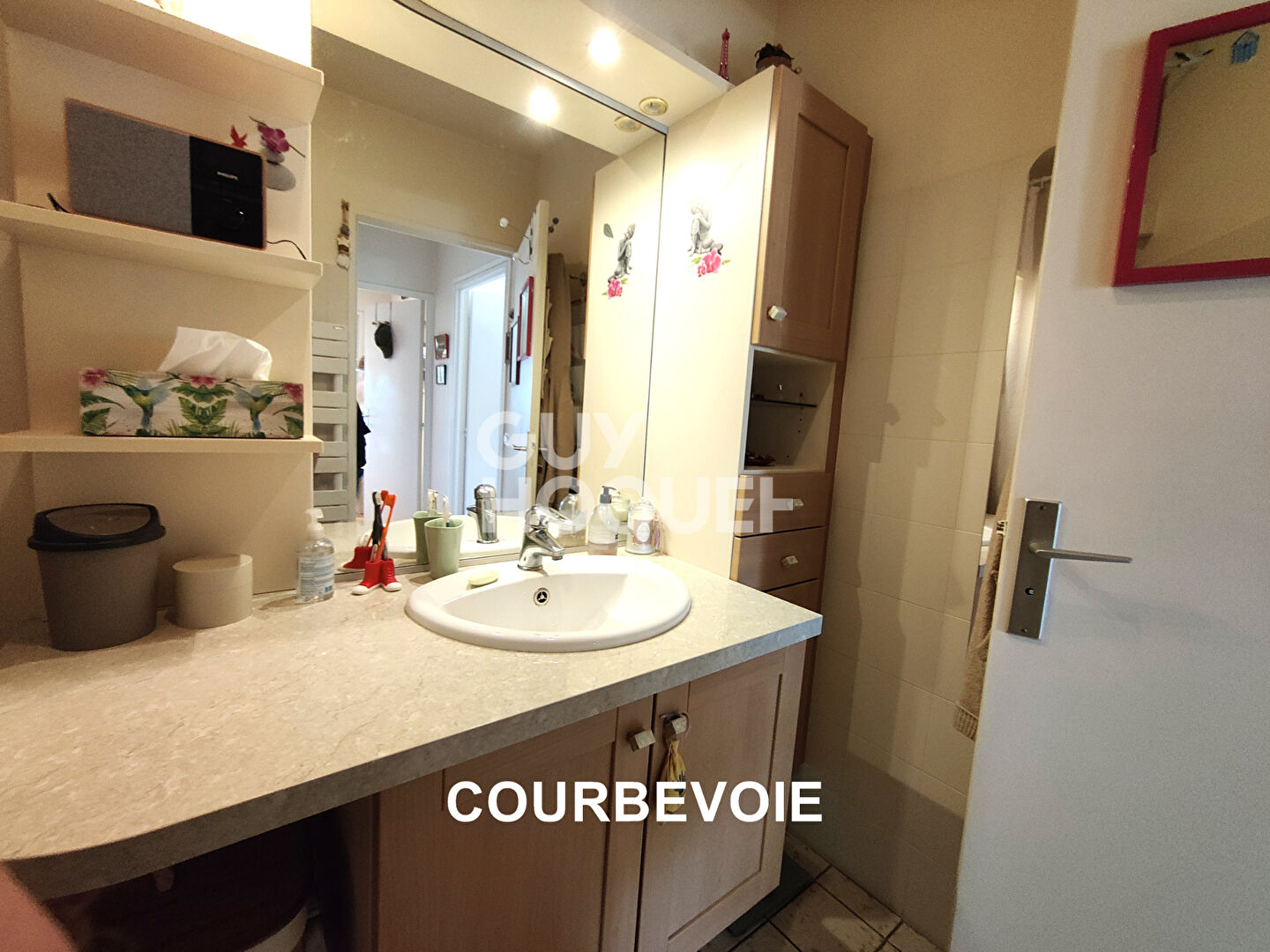 Appartement Courbevoie 3 pièces 61,63m2