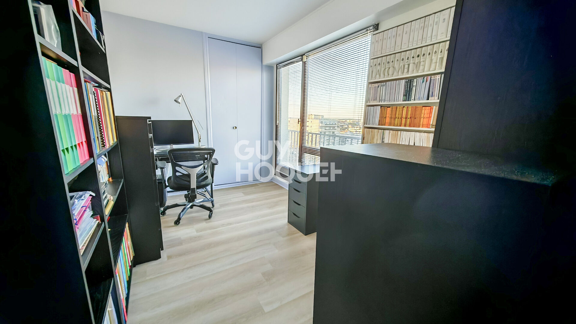 Appartement Courbevoie 5 pièces 99.05 m2