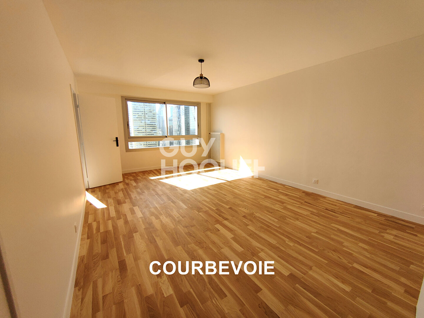 Appartement Courbevoie 4 pièces 88 m2