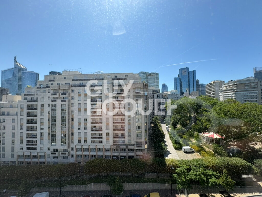 Appartement Courbevoie 4 pièces 106 m2