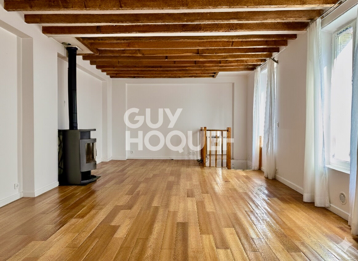 VENTE d'un appartement de 3 pièces 67 m² à COURBEVOIE