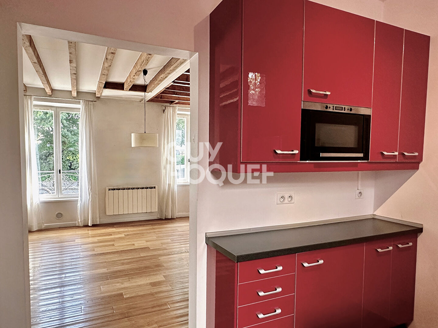 VENTE d'un appartement de 3 pièces 67 m² à COURBEVOIE