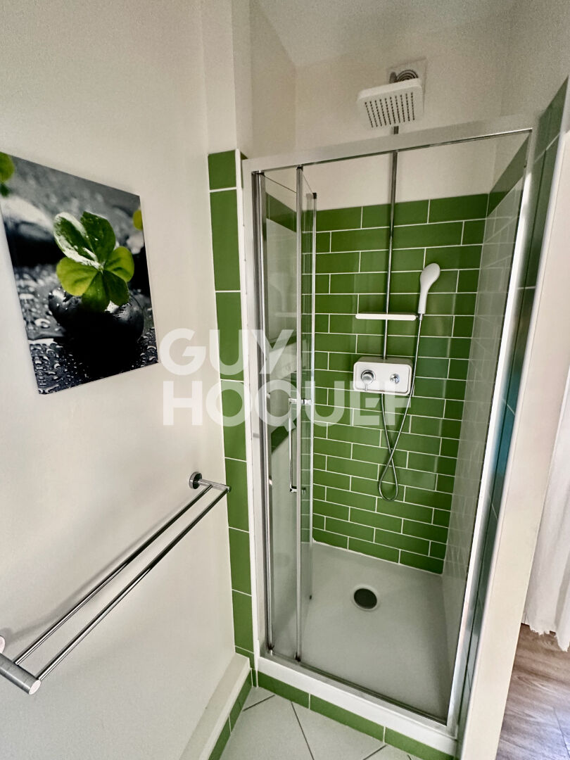 VENTE d'un appartement de 3 pièces 67 m² à COURBEVOIE