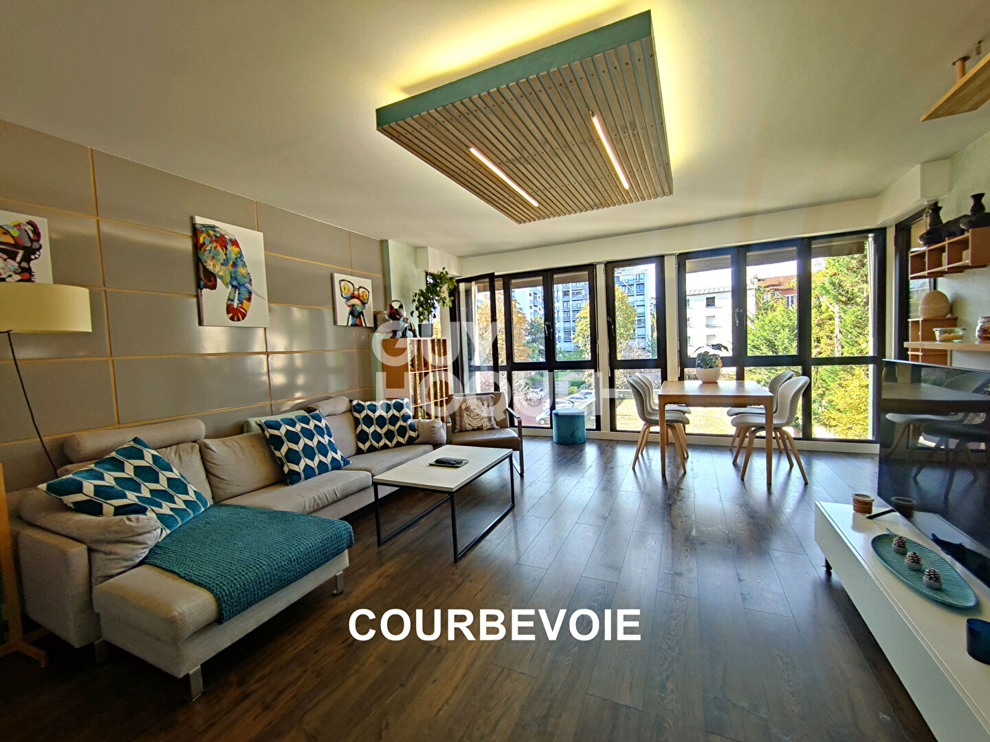 Appartement Courbevoie 4 pièces 84.33 m2