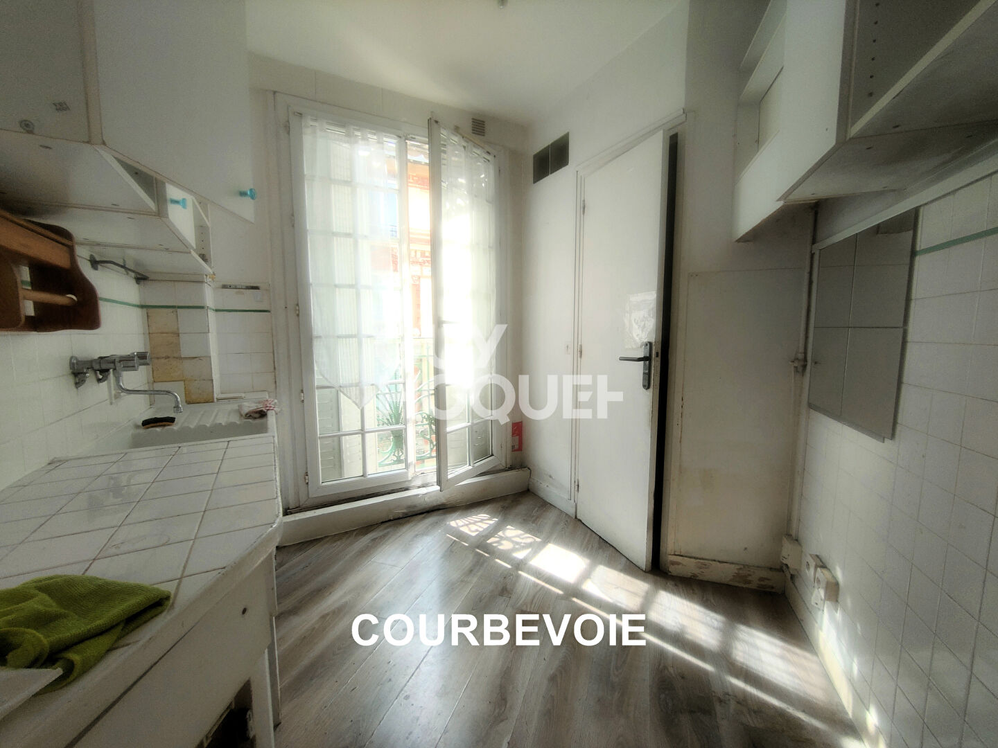 Appartement Courbevoie 3 pièces 80 m2