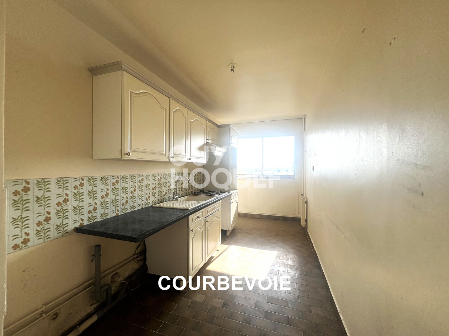 Appartement Courbevoie 5 pièces 97m2