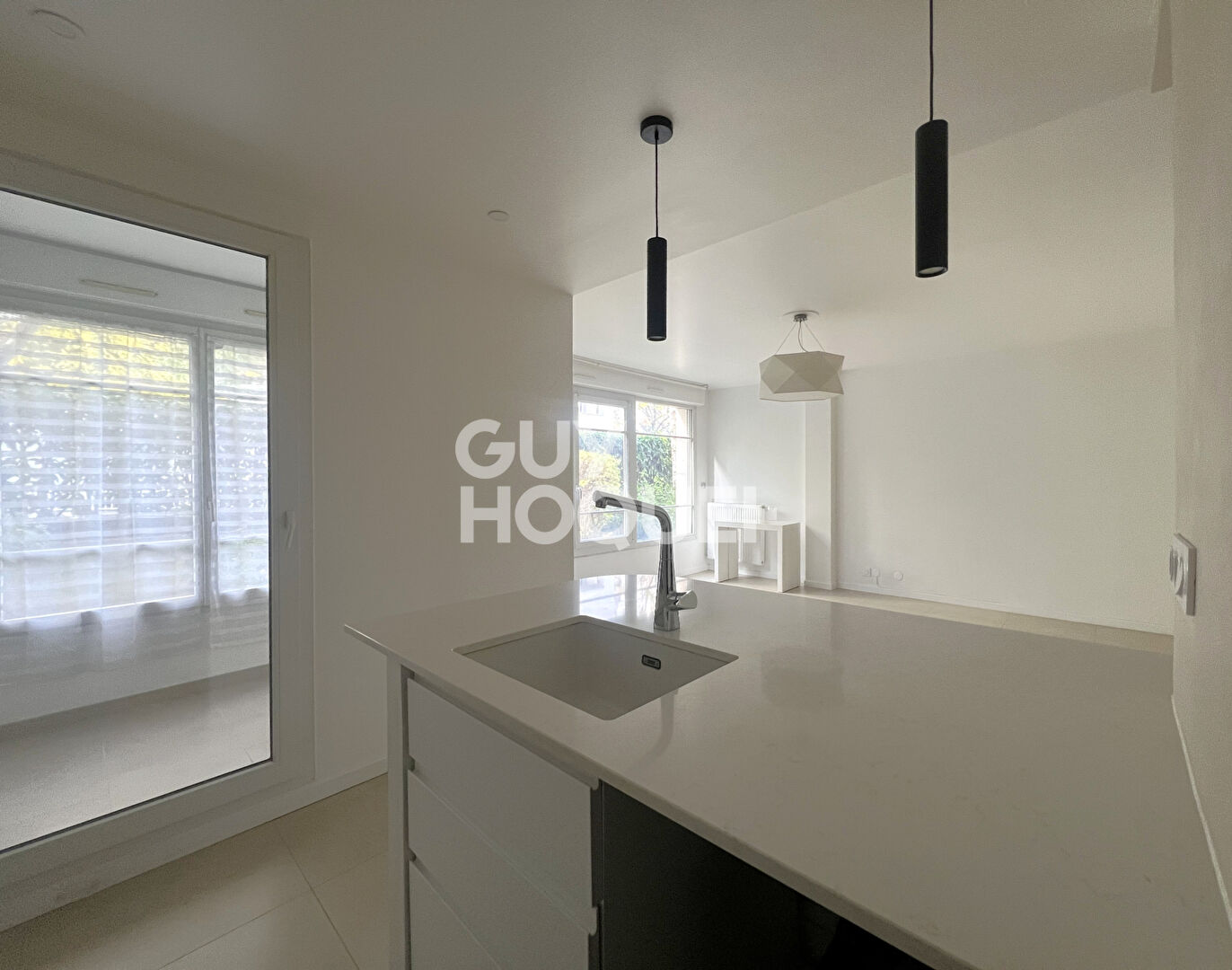 Appartement Courbevoie 3 pièces 72.21 m2