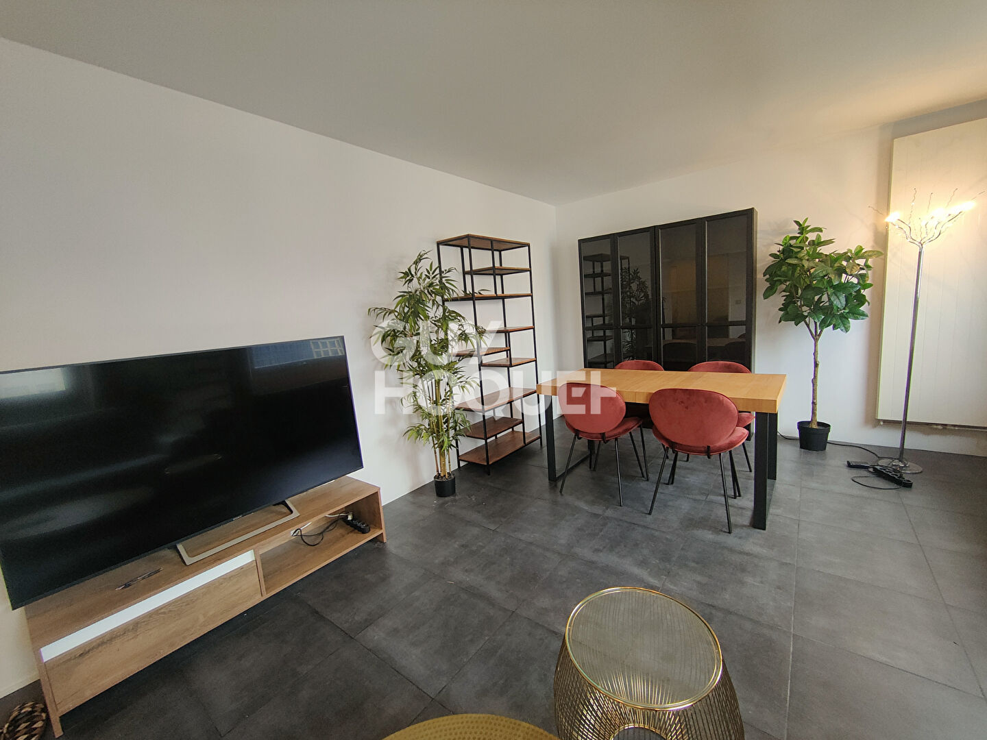 Appartement Courbevoie 2 pièce(s) 57 m2