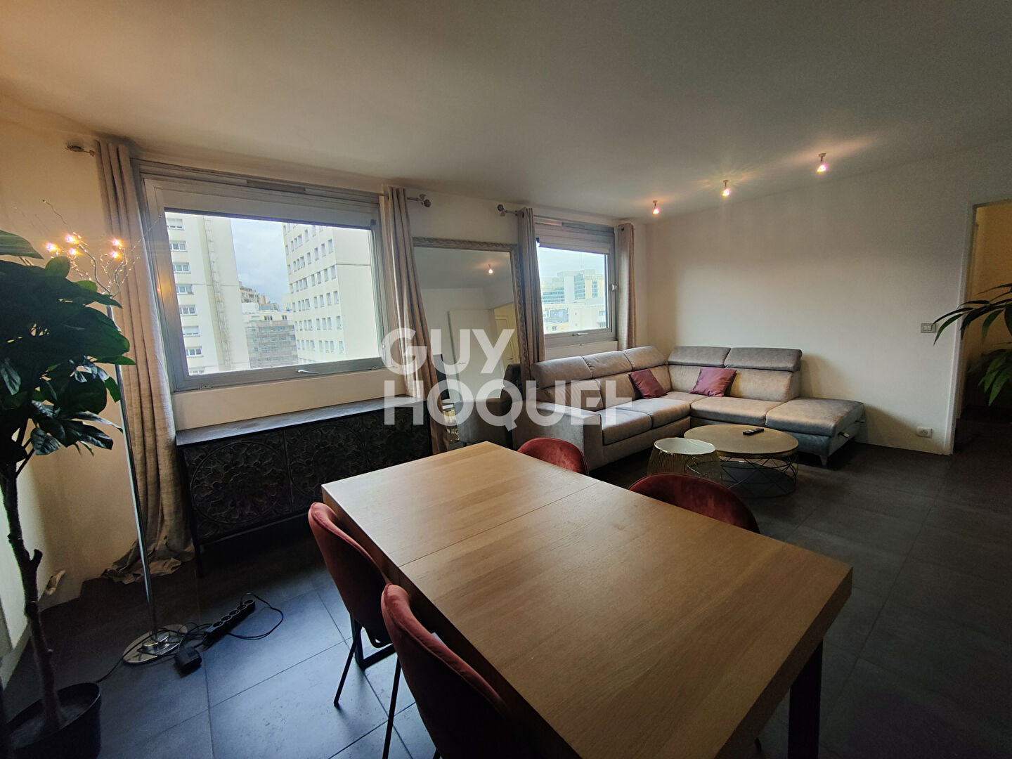 Appartement Courbevoie 2 pièce(s) 57 m2