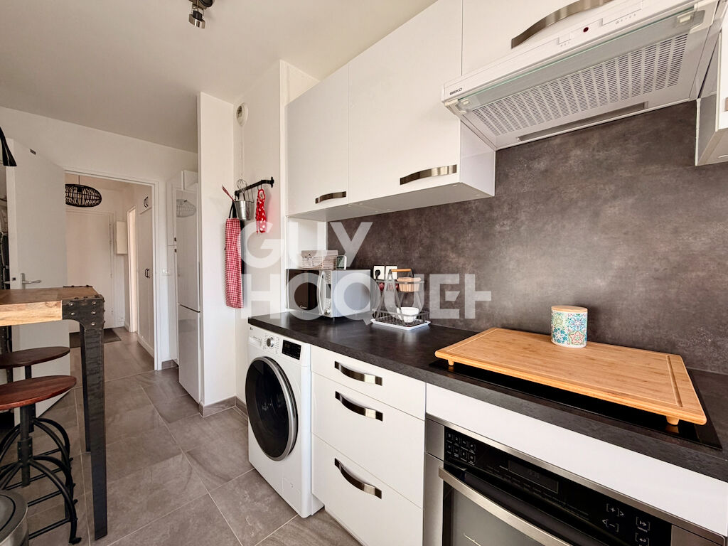 Appartement Courbevoie 2 pièces 55.5 m2